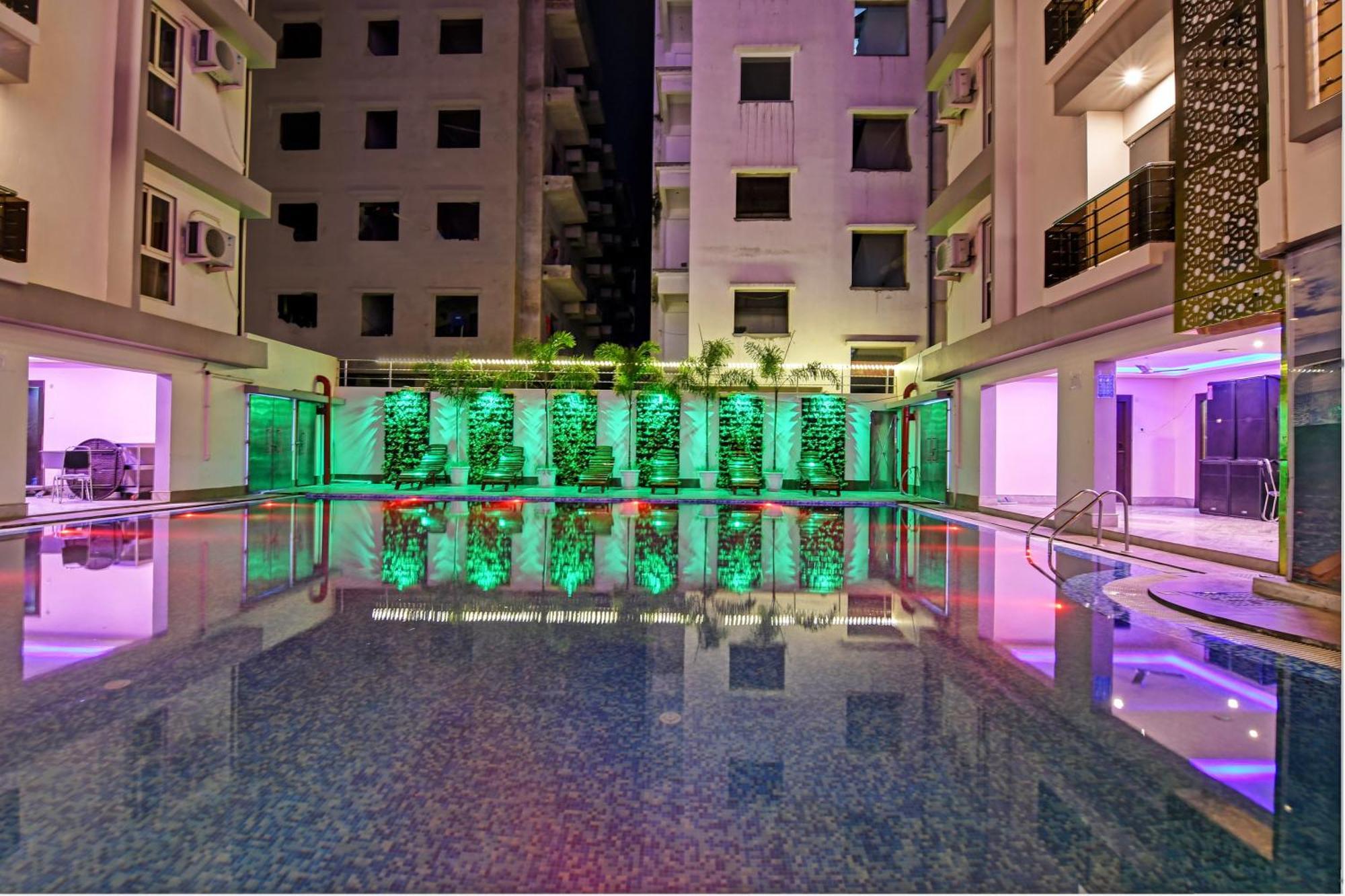 Townhouse The Grand Touch & The Royal Touch Hotel Digha  Exterior photo