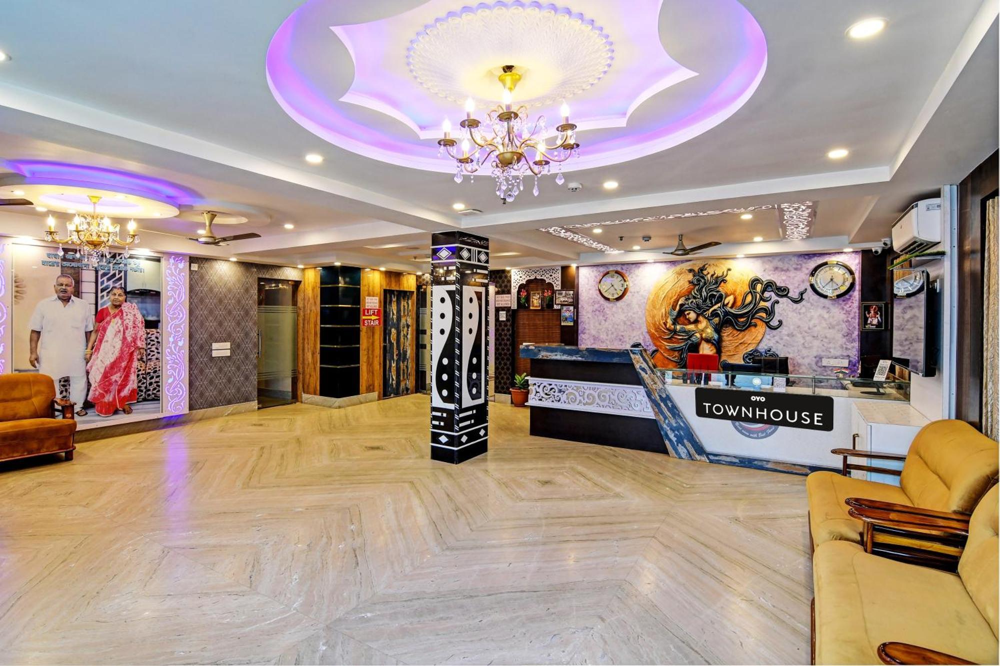 Townhouse The Grand Touch & The Royal Touch Hotel Digha  Exterior photo
