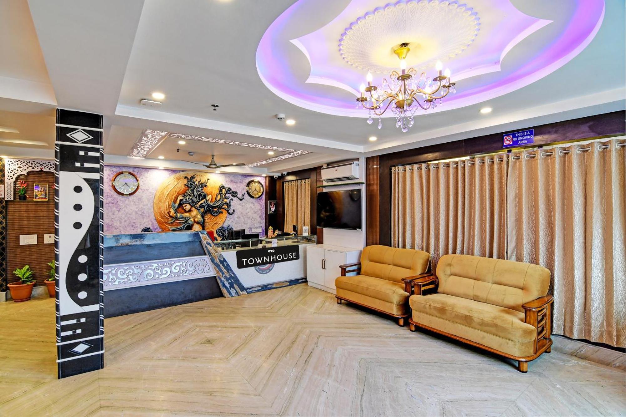 Townhouse The Grand Touch & The Royal Touch Hotel Digha  Exterior photo